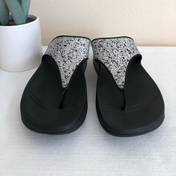New Fitflop Lulu Glitter Splash Black/White Toe Post Sandals Women’s 10 - Picture 4 of 11